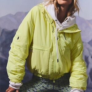 FP Movement Cloud Cover Systems Liner Jacket Neon Yellow Size L